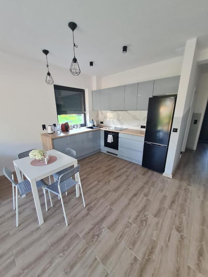 Apartamenty Josef Zbroslawice Εξωτερικό φωτογραφία